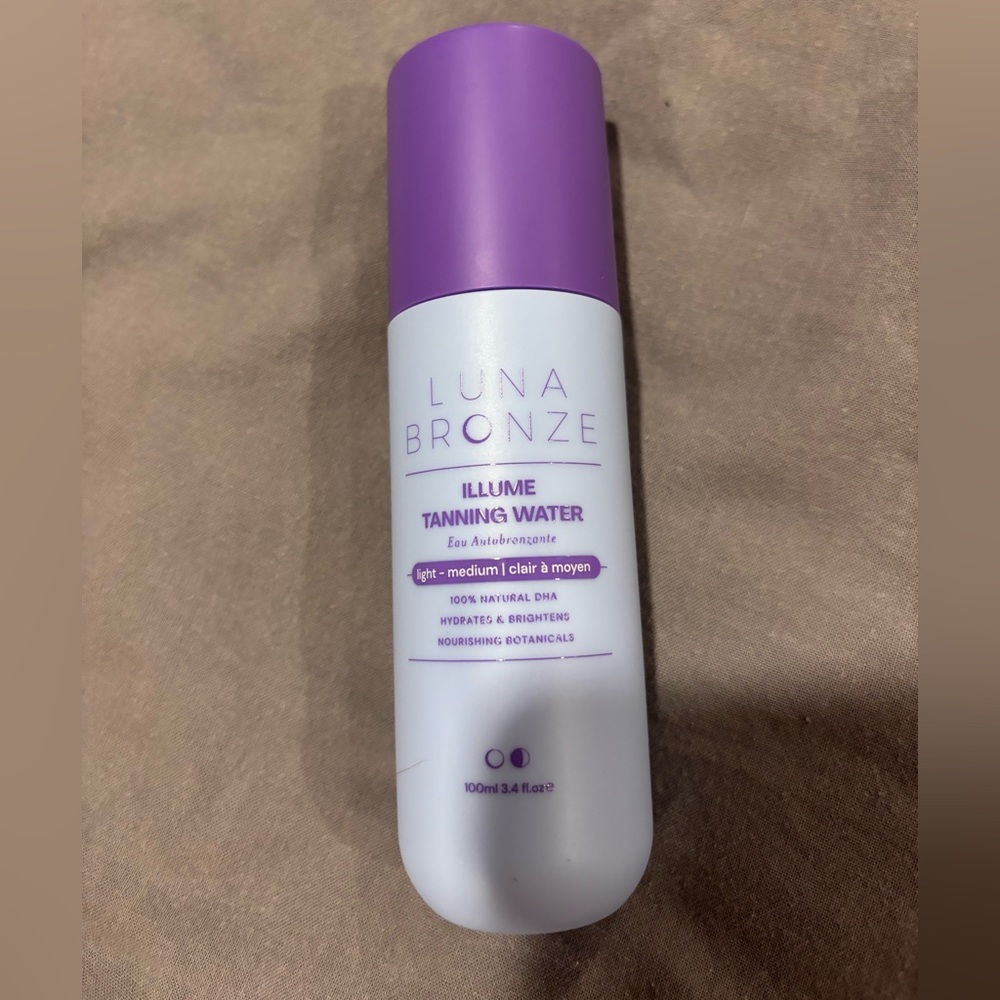 Luna Bronze tanning water